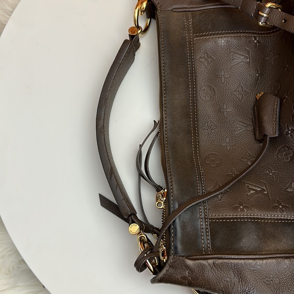 💎✨BEAUTIFUL✨💎 Louis Vuitton LV Audacieuse PM 2way Shoulder Bag Empreinte - Picture 10 of 17